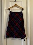 Kjol skotskrutig / plaid