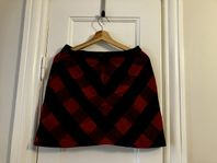 Skotskrutig (plaid) kjol av Superdry