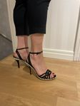 Högklackade skor Nine West