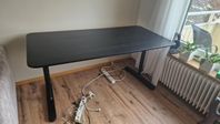 Skrivbord