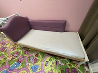 Little girl's bed 