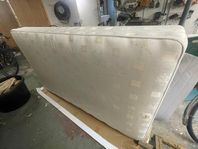 Säng 120 cm
