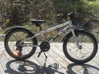 Frog 52 - 20”