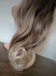 Superfint löshår ombre blond. Formbart hår lätt att fäs