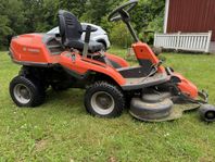 Åkgräsklippare Husqvarna R214RC