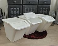 Förvaringsboxar 3 st med vikbart lock 55 liter. HELT NYA.