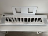 Digitalpiano, Yamaha Piaggero NP-12