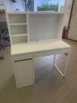 Skrivbord