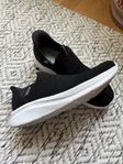 Skechers hands free
