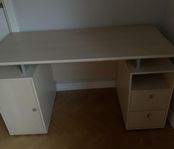 Skrivbord