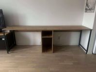Skrivbord 240cm