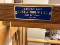 Vävstol 160cm John A. Thulin AB, delarna tydligt uppmärkta