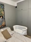 Moweo Blake bedside crib