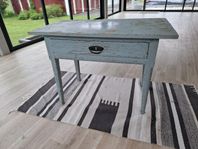 Soffbord/skrivbord till barn