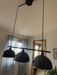 Svart taklampa från Mio 