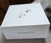 iphone watch 7. airbuds pro