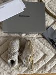 Balenciaga Triple S