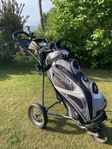 Golfklubbor, bag och vagn