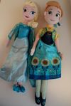 Elsa & Anna dockor 