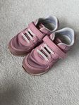 Sneakers Kavat 27