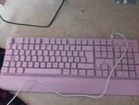 Gaming tangentbord och mus med RGB