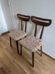  2 st vintage stolar i teak