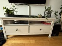 Hemnes tv-bänk