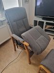Fåtölj med lyfthjälp