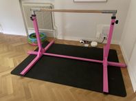 Stabil och rolig gymnastikstång för barn – i toppskick!