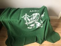 Fleecefilt ÅBRO i mörkgrön förg