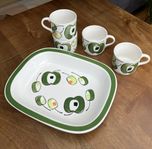 4 koppar och upplägg/ugnsfat Katarina Rörstrand