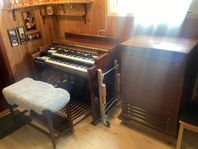 Hammond B3a plus leslie.