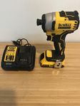 DeWalt DCF809 Slagskruvdragare + laddare & batteri–Bra ski