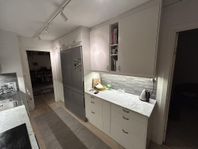 Marbodal köksluckor (arkitekt vit) och handtag