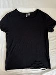 Svart t-shirt