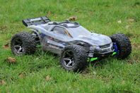 Traxxas Rustler 4x4