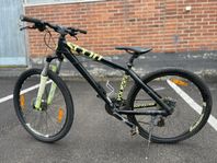 SCOTT CYKEL 26 Tum med växlar + handbroms
