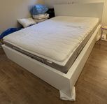 Säng med förvaring, 160 cm