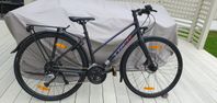 Trek FX3 hybrid damcykel