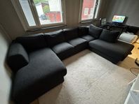 Svart soffa