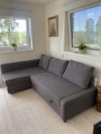 Hörnbäddsoffa med förvaring