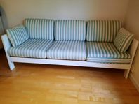 Soffa Bortskänkes