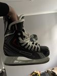 Bauer Vapor x30 skridskor storlek 42 (us 8.5)