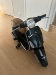 Eldriven vespa barn