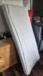 Juniormadrass 70x140 från Jysk
