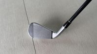 Srixon ZX4, järn 4:a, regular grafitskaft