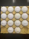 1 dussin + 2 extra bollar Callaway Diablo golfbollar