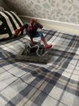 spider -man staty