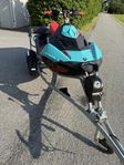 Seadoo Spark Trixx 3up inkl. Click & Go trailer, 14H