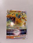 Charizard + andra Pokémon